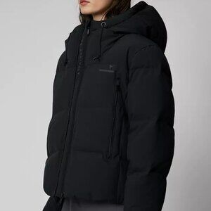 THE ARRIVALS Goose Down Alpine Puffer Jacket Space Black